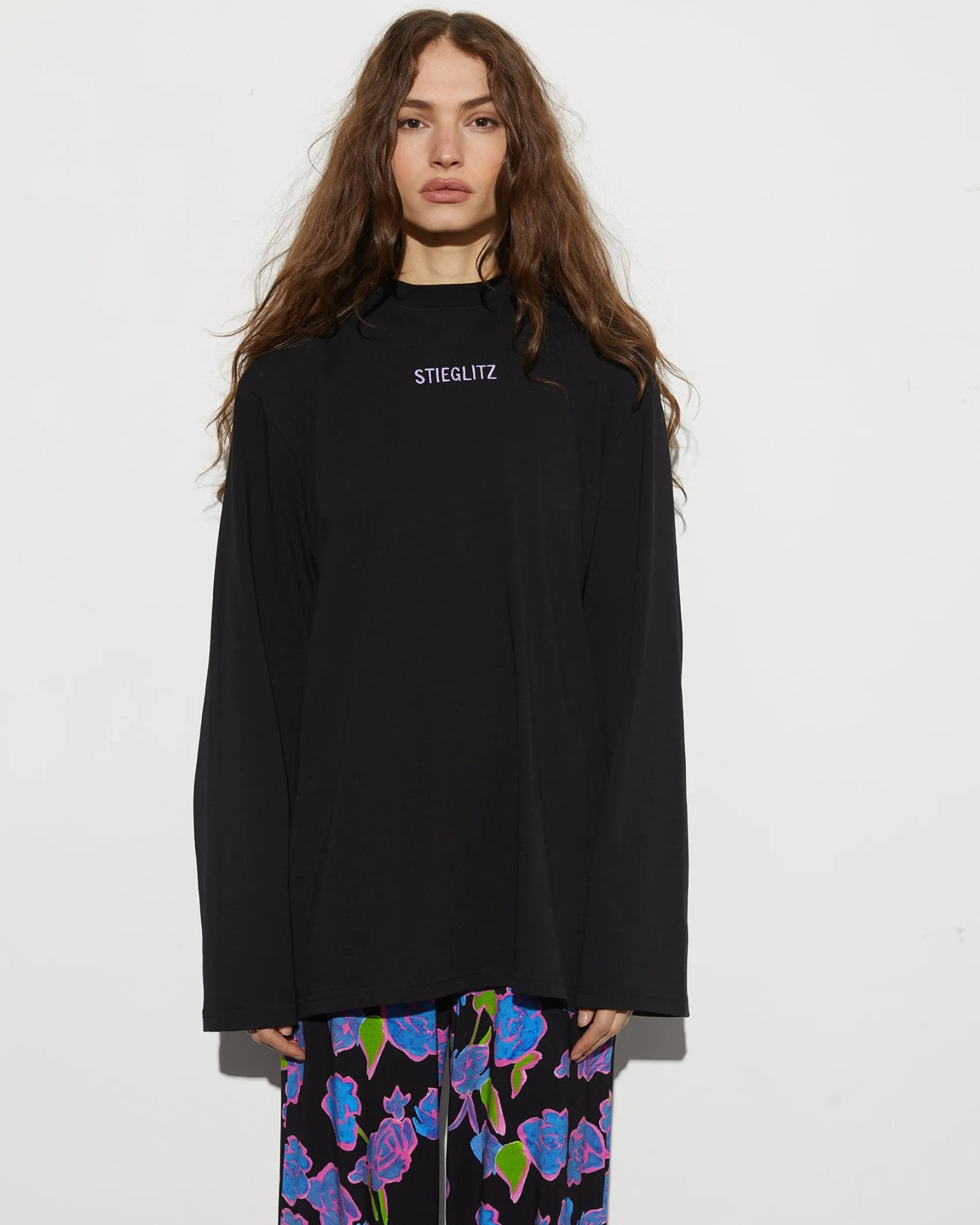 leena_skate_longsleeve__b_2.webp Shop STIEGLITZ Leena Skate Longsleeve | Black