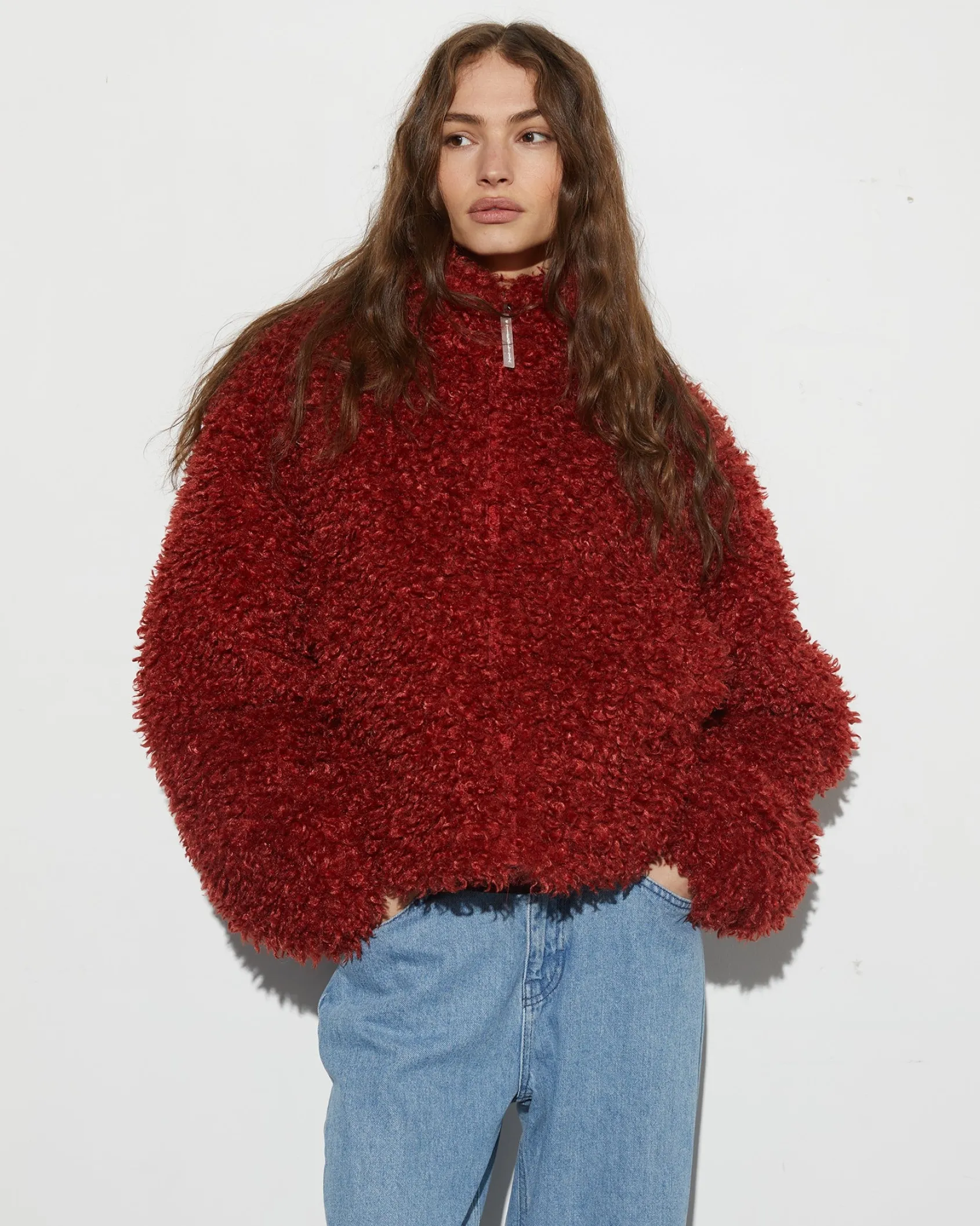 milana_cropped_fluffy_puf_0.webp Shop STIEGLITZ Milana Cropped Fluffy Puffer | Brown